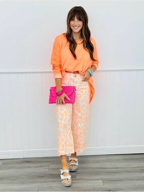 NWOT GLAM Neon Peach Animal Print Cropped Wide-Leg Pants